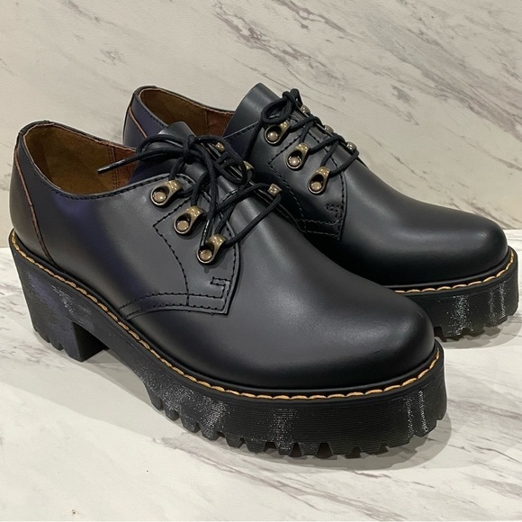 DR MARTENS Leona Lo Vintage Smooth Leather Lug Sole Platform Heeled Shoe Black 9 - Picture 2 of 10